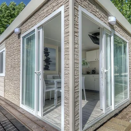 Flaminio Village Park Kemp 4*