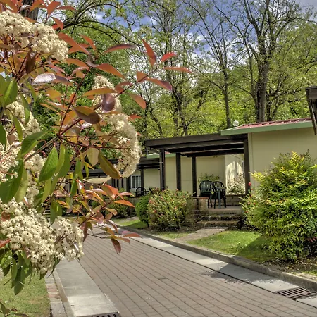 弗莱米尼欧田园小屋花园酒店 营地