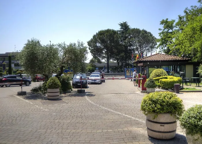 Кемпинг Flaminio Village Park