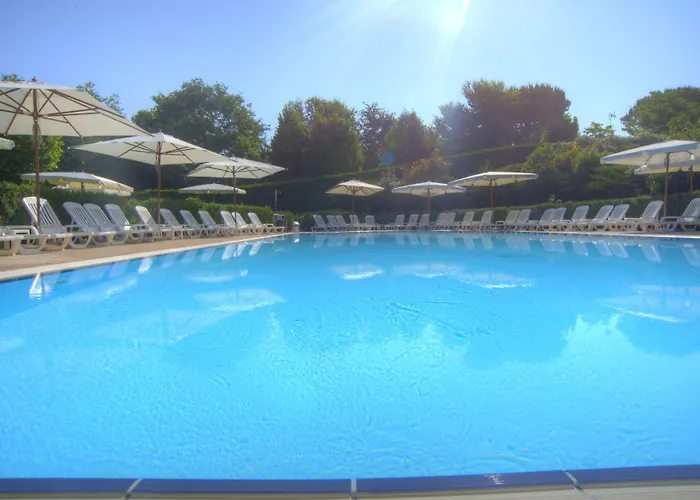 Кемпинг Flaminio Village Park 4*
