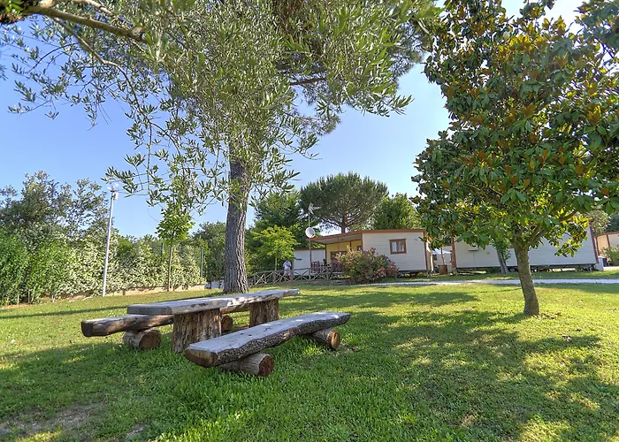Flaminio Village Park Кемпинг Рим