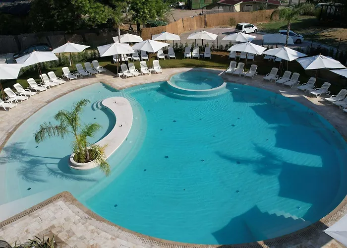 Flaminio Village Park Кемпинг