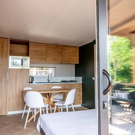 Flaminio Village Park Campsite 4*